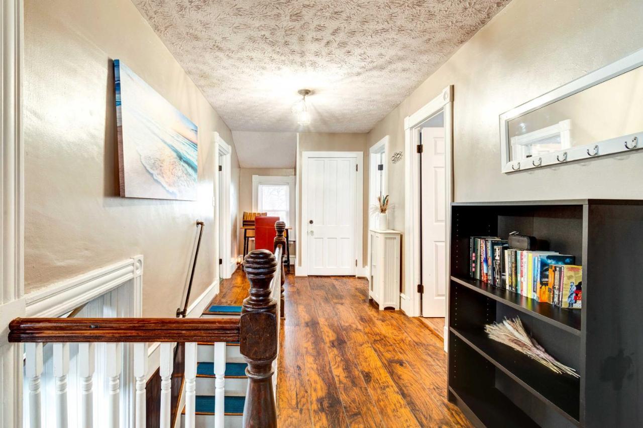 Sodus Point Home - Walkable To Beach! 외부 사진